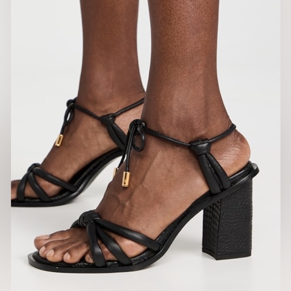 Kaanas Estonia Sandal